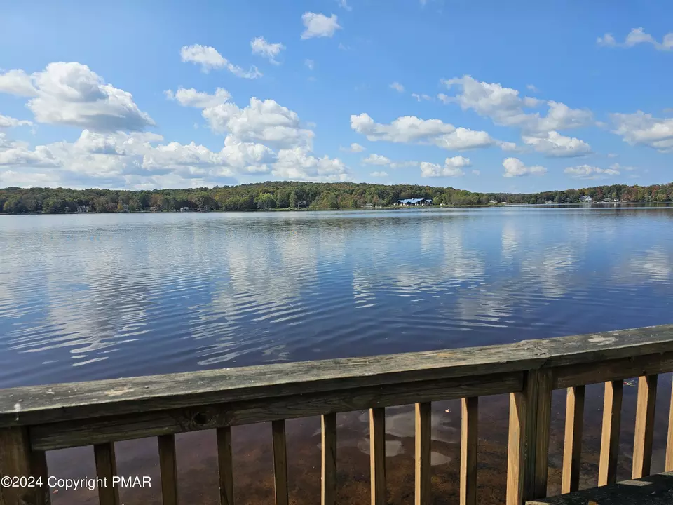  7756 Lakeshore Dr, Pocono Lake, PA 18347 photo 5