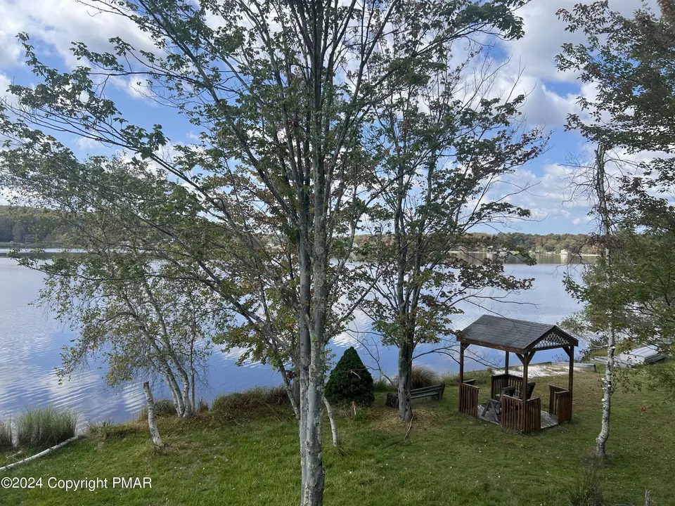 7756 Lakeshore Dr, Pocono Lake, PA 18347 photo 19
