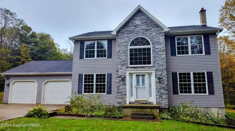 370 Clifton Beach Rd, Clifton Township, PA 18424