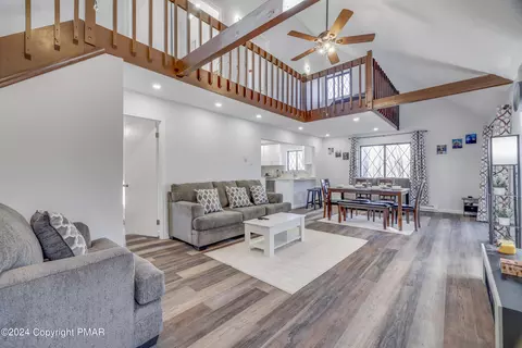 149 Lenape Dr, Pocono Lake, PA 18347
