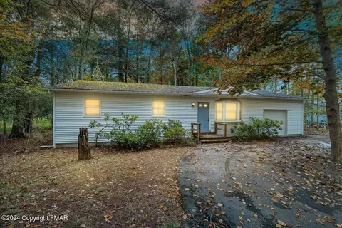 5100 Seneca Way, Tobyhanna, PA 18466