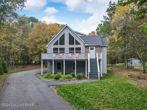 217 Penn Forest Trl, Albrightsville, PA 18210