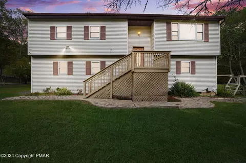 104 Bear Rd, East Stroudsburg, PA 18302