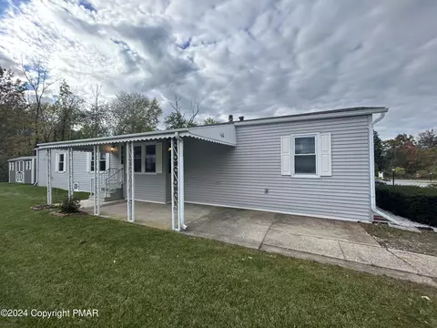 6 Independence Way, Mount Bethel, PA 18343