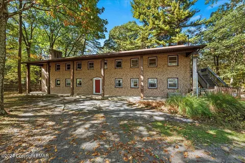 1201 Kunkletown Rd, Saylorsburg, PA 18353