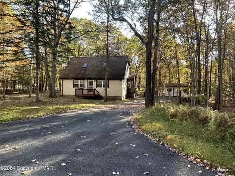 24 Emerson Dr, Albrightsville, PA 18210