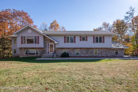 505 Kellers Ct, Stroudsburg, PA 18360