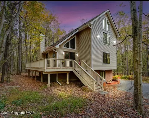 17 Acres Diamonds Ct, Gouldsboro, PA 18424