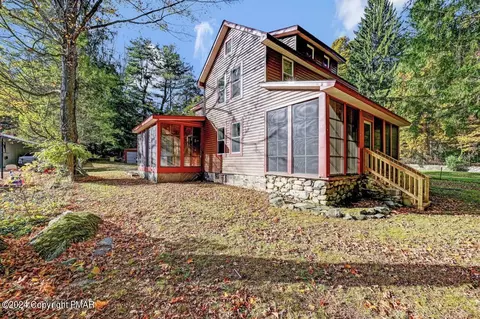 6773 Route 191 Rte, Cresco, PA 18326