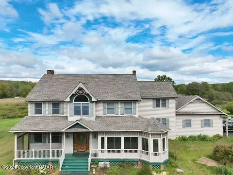 1258 Beaver Valley Rd, Stroudsburg, PA 18360