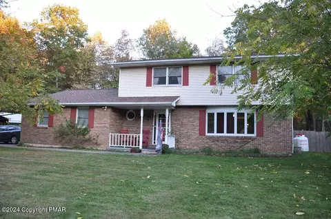 247 Ramblewood Dr, Saylorsburg, PA 18353