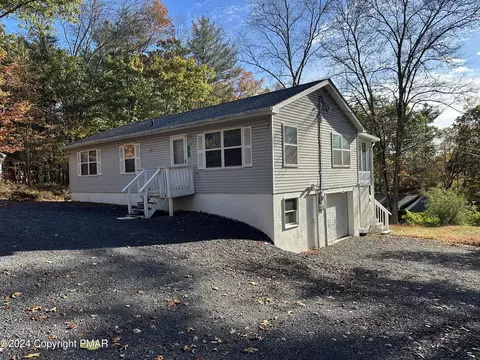 157 Payton Rd, East Stroudsburg, PA 18302