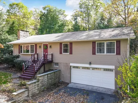 530 Resica Falls Rd, East Stroudsburg, PA 18302