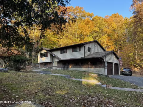 175 Gabriel Dr, East Stroudsburg, PA 18301