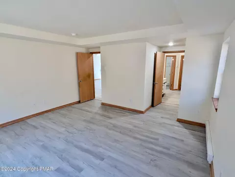143 Cornwall Pl, Bushkill, PA 18324 photo 18