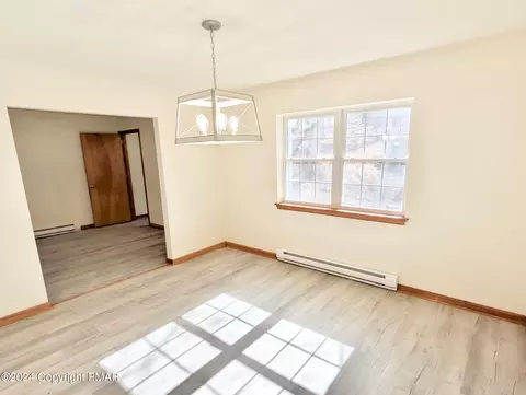 143 Cornwall Pl, Bushkill, PA 18324 photo 13