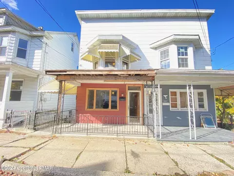 229 W Early Ave, Coaldale, PA 18218
