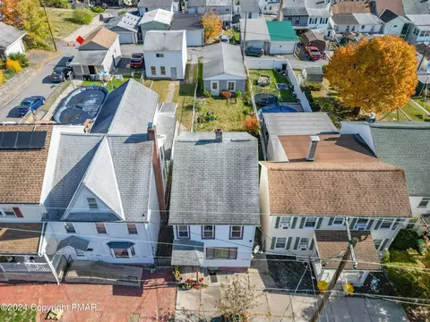 305 N Lehigh St, Tamaqua, PA 18252