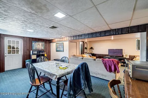 201 E Mary St, Old Forge, PA 18518 photo 36