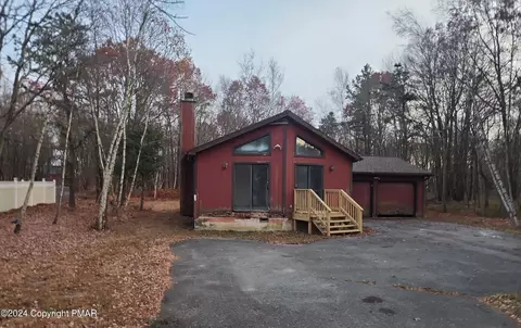 40 Nosirrah Rd, Albrightsville, PA 18210