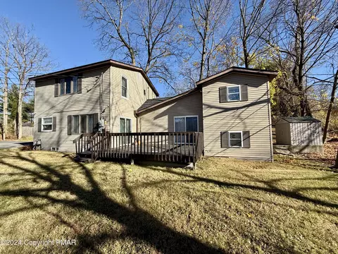 5618 Franklin Hill Rd, East Stroudsburg, PA 18301