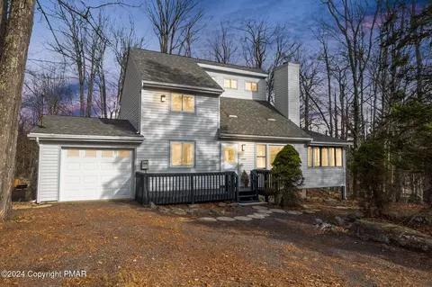2985 Grace Ter, Tobyhanna, PA 18466