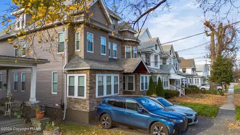 1741 Sanderson Ave, Scranton, PA 18509