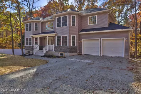 108 Lenape Dr, East Stroudsburg, PA 18302