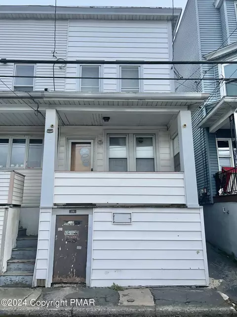 236 E Kline Ave, Lansford, PA 18232