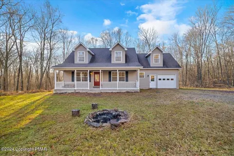 91 Spring Hill Rd, White Haven, PA 18661