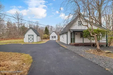 152 Bernadine Rd, East Stroudsburg, PA 18302