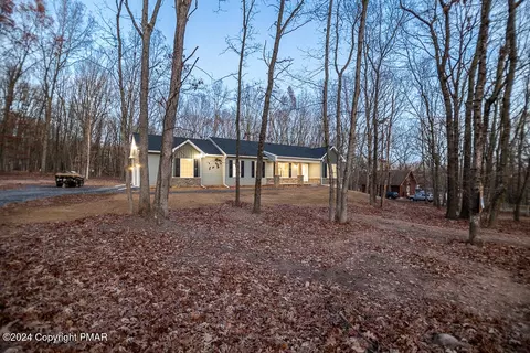 1120 Brian Ln, Effort, PA 18330