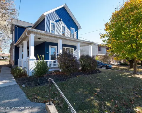 333 N Broadway, Wind Gap, PA 18091