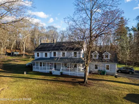 5664 Franklin Hill Rd, East Stroudsburg, PA 18301