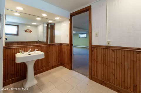 155 Alpha Ave, Wind Gap, PA 18091 photo 36
