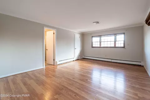 155 Alpha Ave, Wind Gap, PA 18091 photo 18
