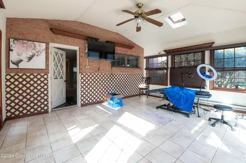 155 Alpha Ave, Wind Gap, PA 18091 photo 40