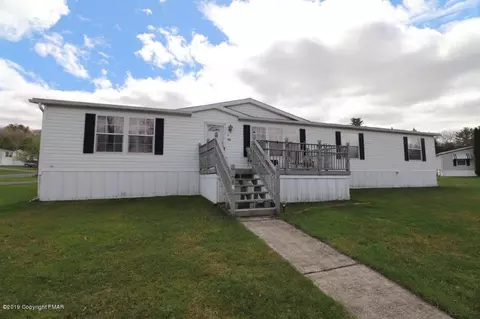 48 Shelby Dr, Lehighton, PA 18235