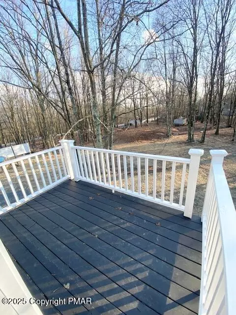 Exterior - 1109 Steele Cir, Bushkill, PA 18324 photo 8 of 11