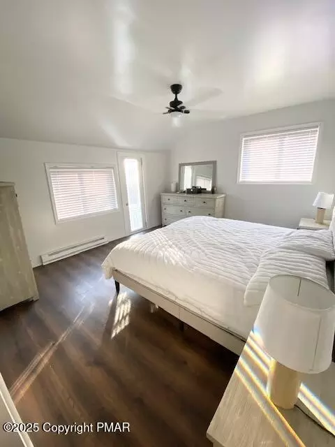 Bedroom - 1109 Steele Cir, Bushkill, PA 18324 photo 3 of 3