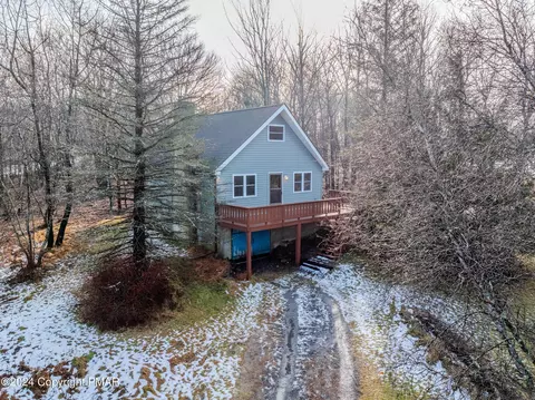1003 Mathews Dr, Blakeslee, PA 18610