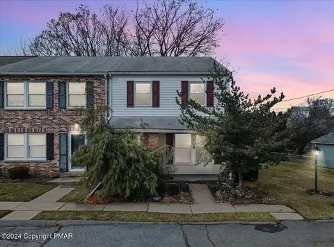 178 Haverford Dr, Wilkes Barre, PA 18702