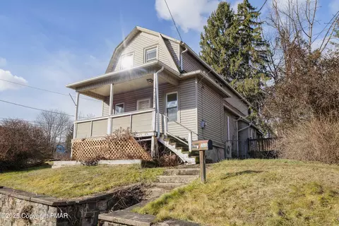 185 Courtdale Ave, Kingston, PA 18704