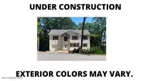 443 Lake Rd, Tobyhanna, PA 18466