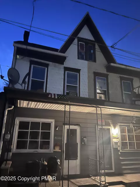 14 N Diamond St, Shamokin, PA 17872