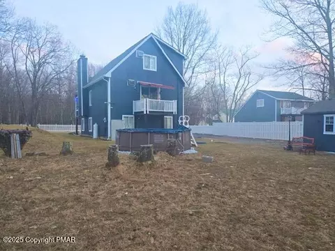 1113 Steele Cir, Bushkill, PA 18324 photo 37