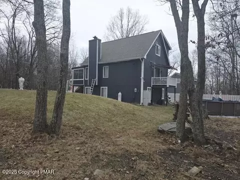 1113 Steele Cir, Bushkill, PA 18324 photo 31