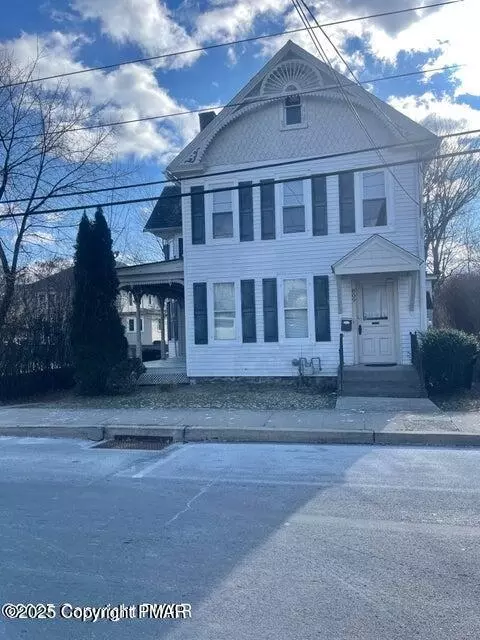 809 Ann St, Stroudsburg, PA 18360
