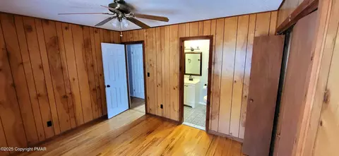 5905 Decker Rd, Bushkill, PA 18324 photo 16