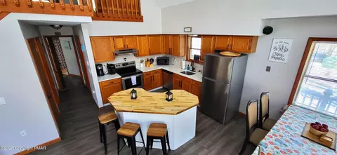 154 Dunchurch Dr, Bushkill, PA 18324 photo 13